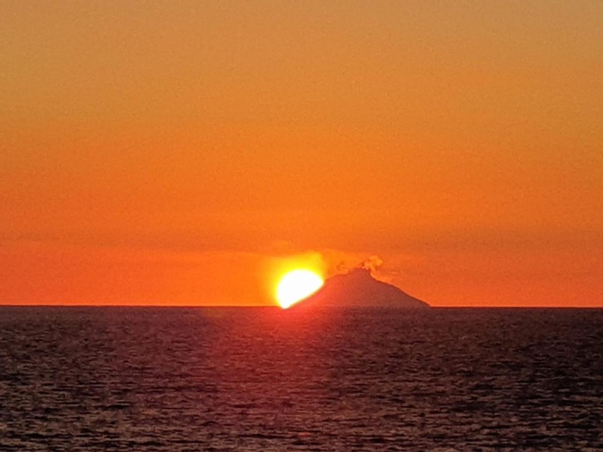 Vista Al Tramonto B&B Falerna Kültér fotó